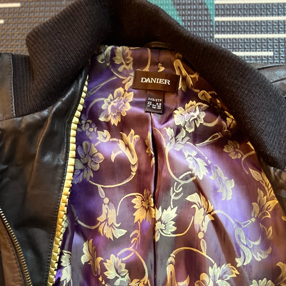 Brown leather biker-style jacket - Picture 3 of 3